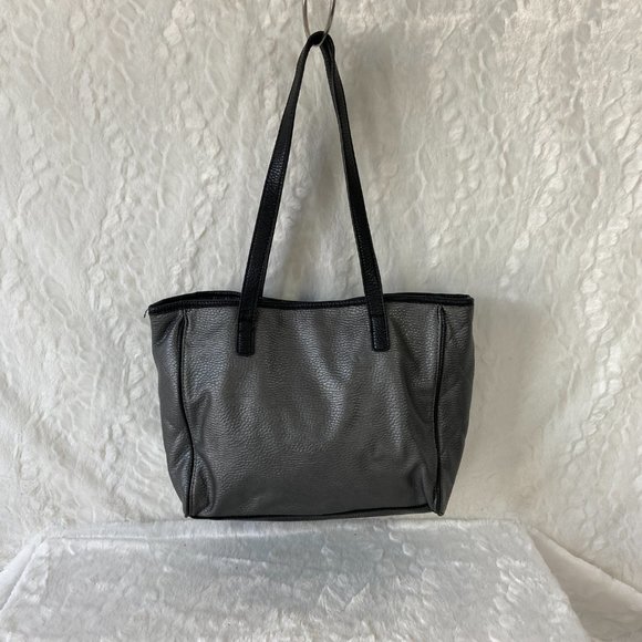 Chaps Pebble Gunmetal texture Shoulder Bag soft Classic Look - Picture 3 of 10